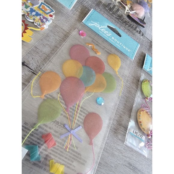 Sticker Lot Circus Carnival Balloons Scrapbooking 3D Stickers RARE Jolee's #34 - Picture 4 of 9